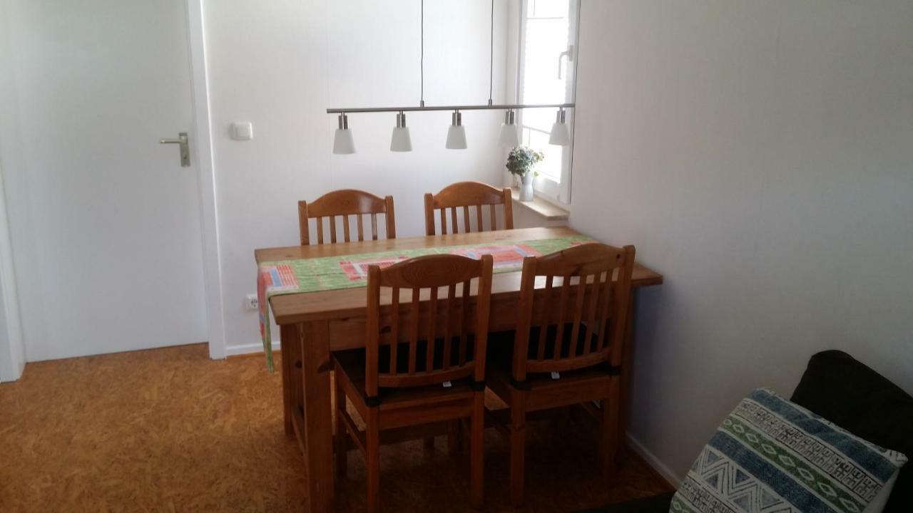 Glueck Auf! Urlaub Und Erholung In Duisburg Apartment Luaran gambar